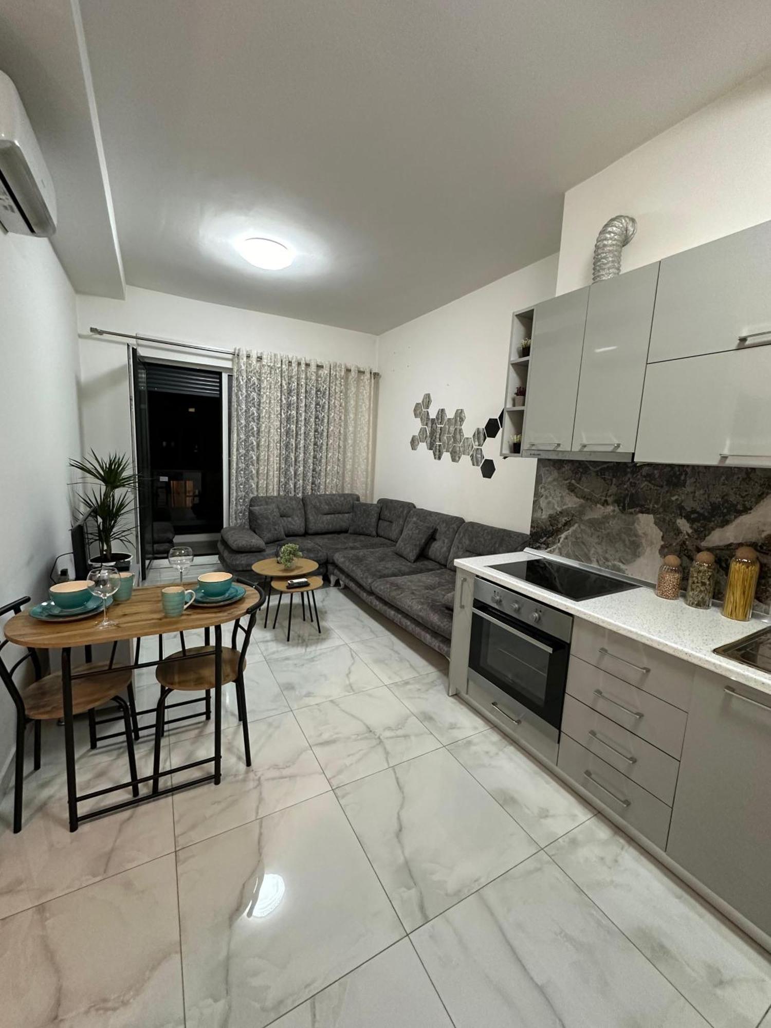 Second Home 1 تيرانا المظهر الخارجي الصورة