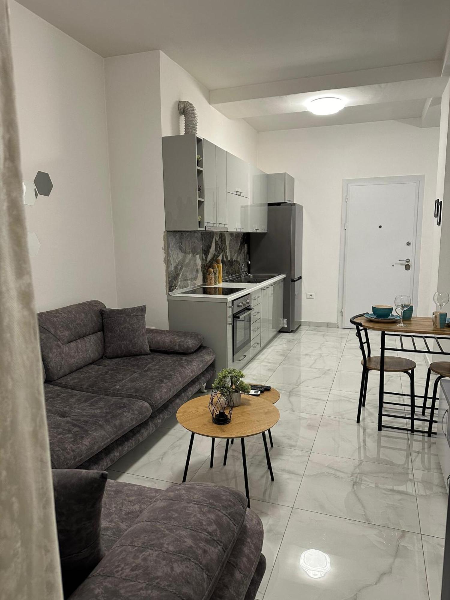 Second Home 1 تيرانا المظهر الخارجي الصورة